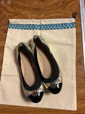 Tory Burch abbey Scrunch Ballet Flats Metallic And Black Size 7.5M